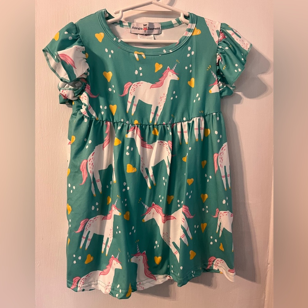 Adorable Sweetness size 5 outfit-used/excellent condition